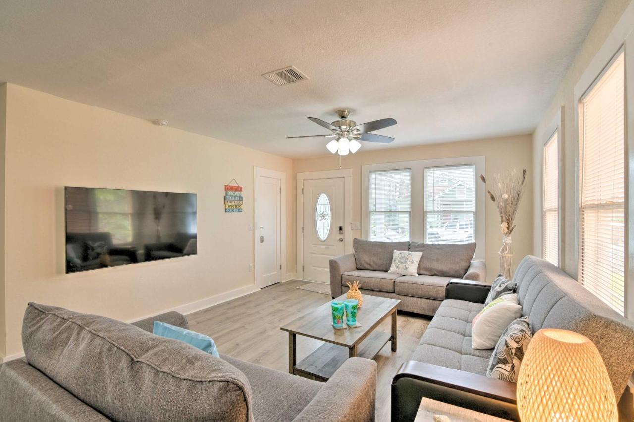 Bright Galveston Bungalow Half Mi To Pleasure Pier Экстерьер фото