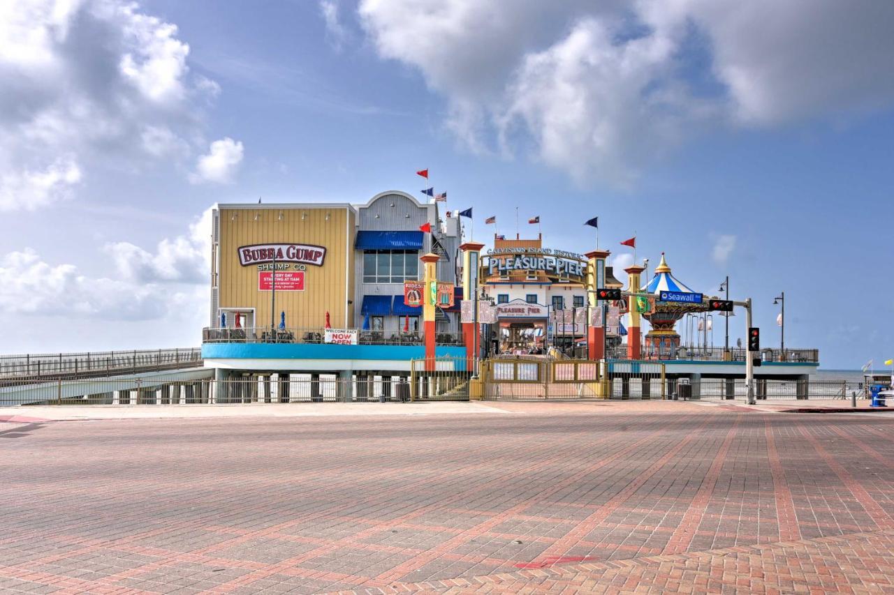 Bright Galveston Bungalow Half Mi To Pleasure Pier Экстерьер фото